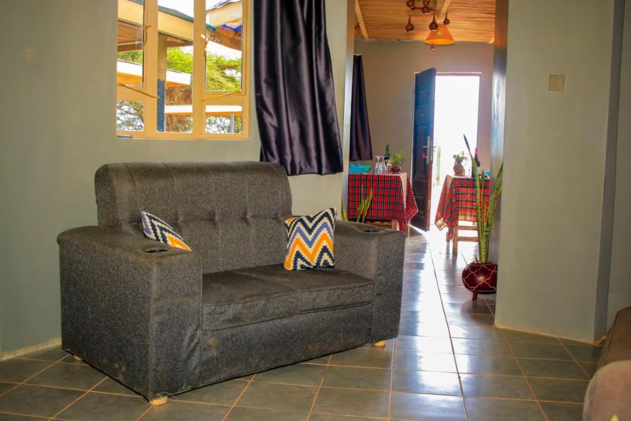 Amanya 3-Bedroom Hut Амбосели Екстериор снимка